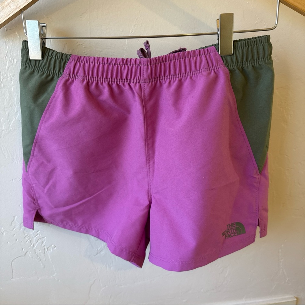 The North Face Girls Medium Magenta Active Shorts with Olive Panels Summer